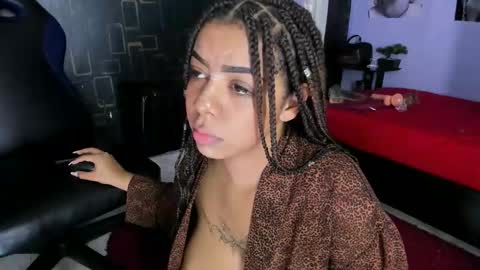 alika online show from February 2025 08:19:01 PM