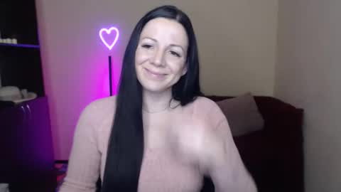 Alika online show from January 2025 09:25:02 AM