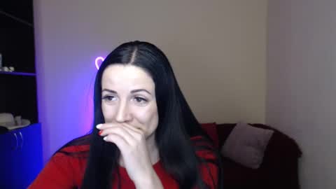 Alika online show from February 2025 06:32:02 PM