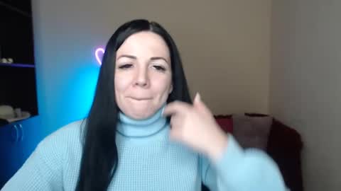 Alika online show from February 2025 01:33:01 PM