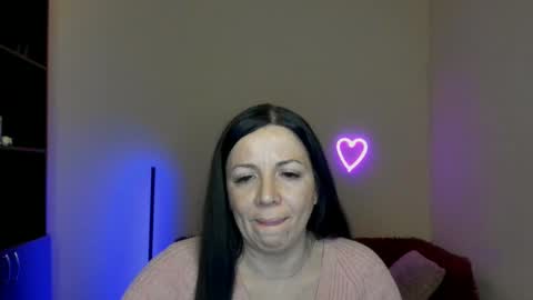 Alika online show from March 2025 09:43:01 PM