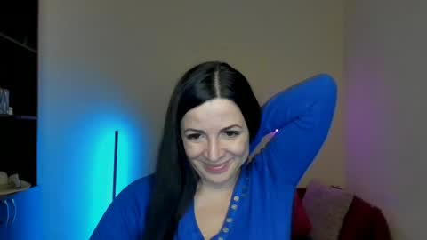 Alika online show from March 2025 09:55:01 AM