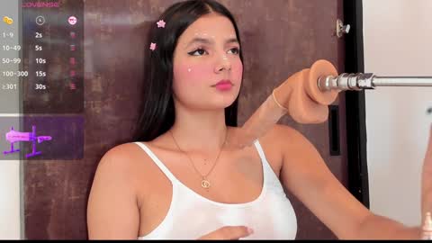 alina  online show from February 2025 11:51:02 AM