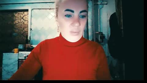 Snapshot of alinafrey_ chatting on November 2025 06:35:01 AM Alina online show from November 2025 06:35:01 AM