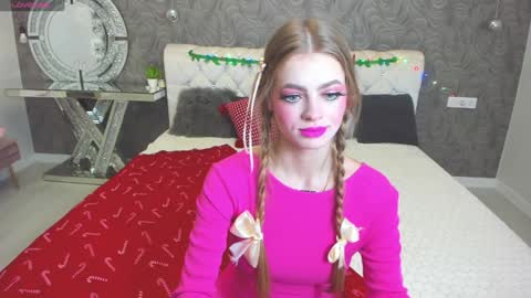 alisa_glamur online show from December 2024 02:27:01 PM