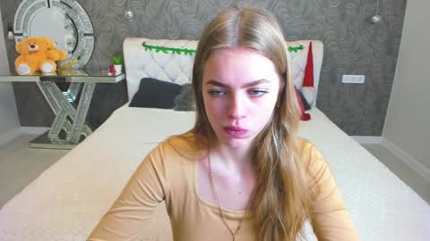 alisa_glamur online show from January 2025 11:26:01 AM