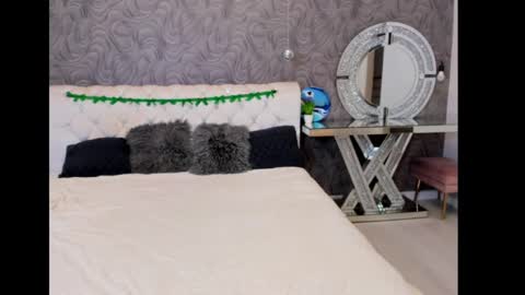 alisa_glamur online show from January 2025 01:19:01 PM