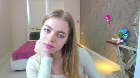 alisa_glamur online show from February 2025 01:27:01 PM