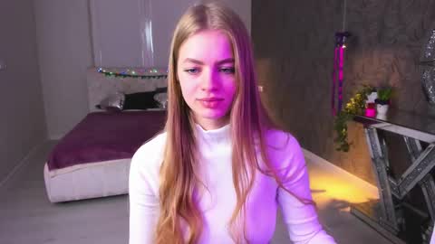 alisa_glamur online show from February 2025 02:00:02 PM