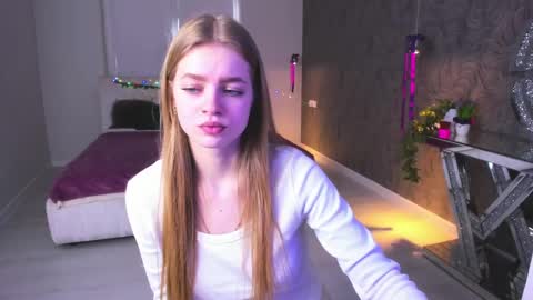 alisa_glamur online show from February 2025 02:03:02 PM