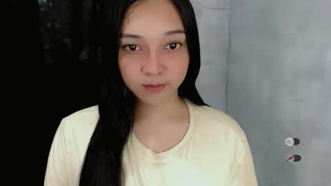 Shanti xhey online show from November 2025 08:13:01 AM