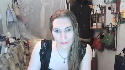Snapshot of alisa_marta_ chatting on January 2025 08:36:01 PM Alisa Marta liska online show from January 2025 08:36:01 PM
