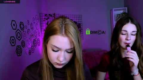 Alisa online show from November 2025 01:09:02 PM