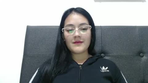 Snapshot of alisha_9997 chatting on October 2025 12:44:02 AM alisha_9997 online show from October 2025 12:44:02 AM