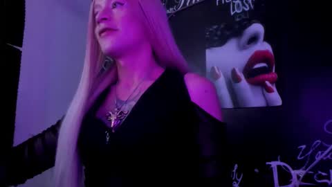 alishaa_nixx online show from November 2025 06:19:01 PM