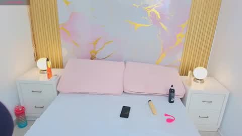 Alisha online show from October 2025 12:14:01 PM