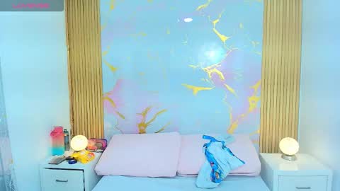 Alisha online show from November 2025 11:43:02 AM