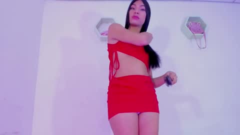 Snapshot of alisiacollinsss chatting on December 2024 04:31:01 PM Alisia online show from December 2024 04:31:01 PM