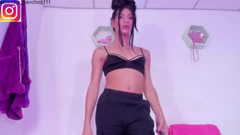 Snapshot of alisiacollinsss chatting on February 2025 05:09:01 PM Alisia online show from February 2025 05:09:01 PM