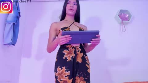 Snapshot of alisiacollinsss chatting on February 2025 12:46:01 AM Alisia online show from February 2025 12:46:01 AM