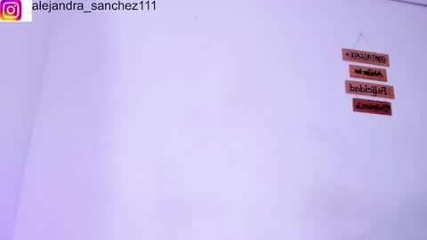 Snapshot of alisiacollinsss chatting on September 2025 02:48:01 AM Alisia online show from September 2025 02:48:01 AM