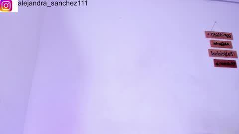 Snapshot of alisiacollinsss chatting on October 2025 04:52:01 AM Alisia online show from October 2025 04:52:01 AM