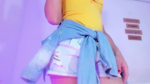 Snapshot of alisiacollinsss chatting on October 2025 09:01:01 PM Alisia online show from October 2025 09:01:01 PM