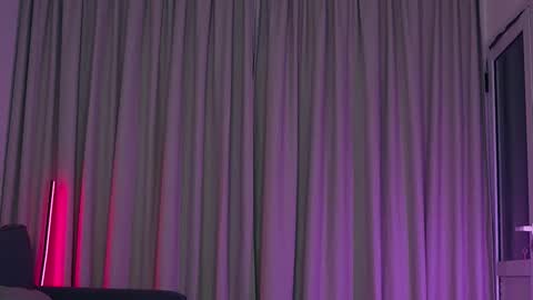 Snapshot of alison_miller9 chatting on October 2025 03:25:03 AM Alison online show from October 2025 03:25:03 AM