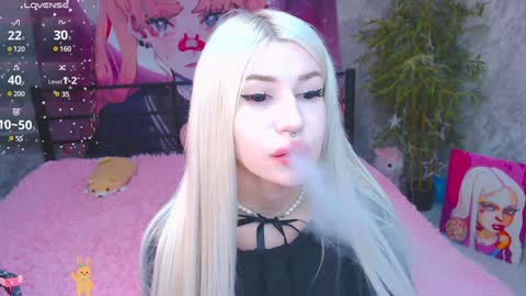 Snapshot of alison_moonlight chatting on January 2025 09:13:01 PM Alison online show from January 2025 09:13:01 PM