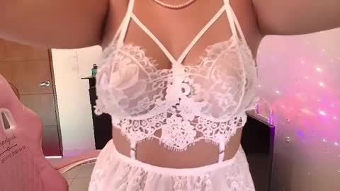 Snapshot of alissa_grey2 chatting on September 2025 02:10:01 PM Alissa online show from September 2025 02:10:01 PM