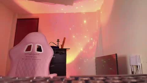 Snapshot of alissa_grey2 chatting on October 2025 01:19:01 PM Alissa online show from October 2025 01:19:01 PM