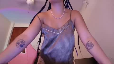 Snapshot of alissa_grey2 chatting on November 2025 12:48:01 PM Alissa online show from November 2025 12:48:01 PM