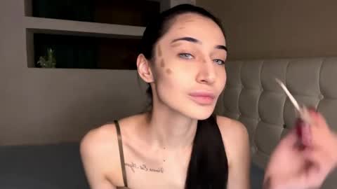 Snapshot of alissadreams chatting on March 2025 07:04:02 PM Alissa online show from March 2025 07:04:02 PM