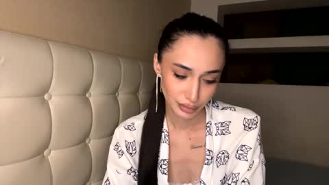 Snapshot of alissadreams chatting on March 2025 08:05:02 PM Alissa online show from March 2025 08:05:02 PM