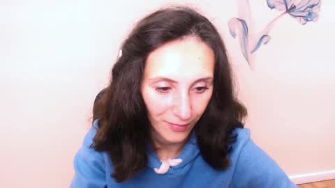 Alissa online show from September 2025 07:34:02 AM