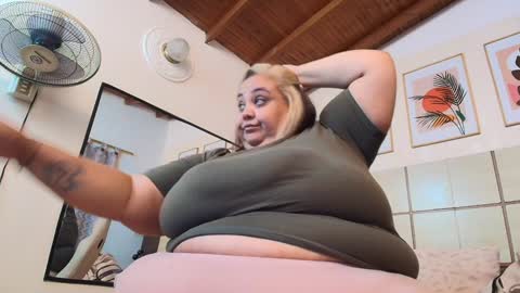 Snapshot of alisson_am chatting on December 2024 11:39:02 AM Alisson online show from December 2024 11:39:02 AM
