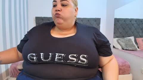 Snapshot of alisson_am chatting on December 2024 11:31:02 AM Alisson online show from December 2024 11:31:02 AM