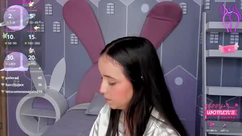 Alisson  online show from March 2025 02:40:01 PM
