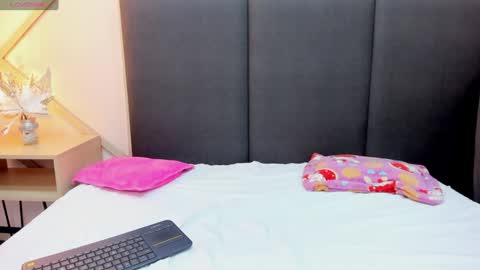 alissonmartin online show from December 2024 03:05:01 PM
