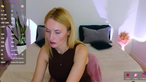 Snapshot of alisssarose chatting on November 2025 05:20:01 PM alisssarose online show from November 2025 05:20:01 PM