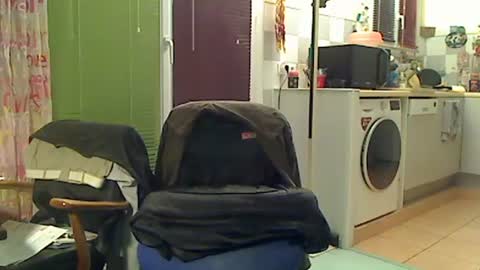 Snapshot of alix300 chatting on November 2025 07:59:02 PM Sandwich online show from November 2025 07:59:02 PM