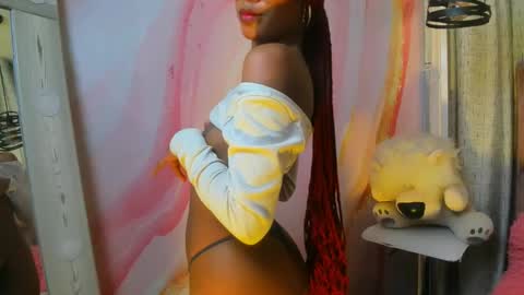 Snapshot of alix_noa chatting on October 2025 07:51:01 PM alix noa online show from October 2025 07:51:01 PM