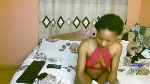Snapshot of aliyah001 chatting on October 2025 03:37:01 AM aliyah001 online show from October 2025 03:37:01 AM