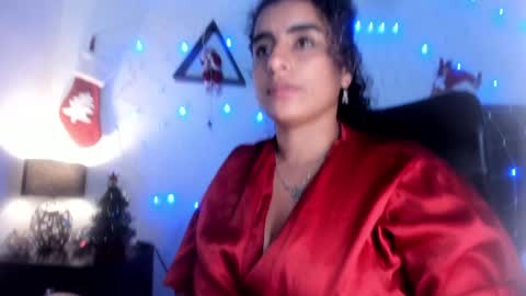 Snapshot of alizon_ chatting on December 2024 06:30:02 AM Andrea online show from December 2024 06:30:02 AM