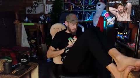 Snapshot of allan_arod chatting on November 2025 11:10:01 AM Allan arod online show from November 2025 11:10:01 AM