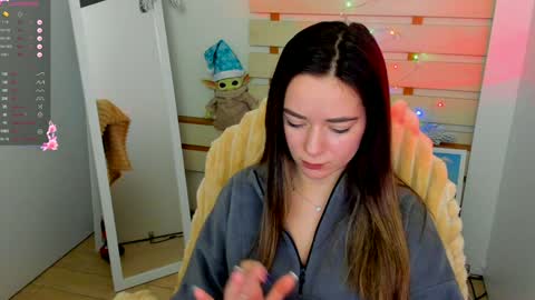 Snapshot of allana_dream chatting on December 2024 03:04:02 PM Allana online show from December 2024 03:04:02 PM