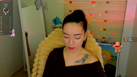 Snapshot of allana_dream chatting on December 2024 07:44:02 AM Allana online show from December 2024 07:44:02 AM