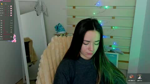 Snapshot of allana_dream chatting on January 2025 04:25:01 PM Allana online show from January 2025 04:25:01 PM