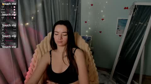 Snapshot of allana_dream chatting on January 2025 04:37:01 PM Allana online show from January 2025 04:37:01 PM