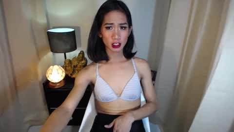 trina online show from December 2024 08:13:01 AM